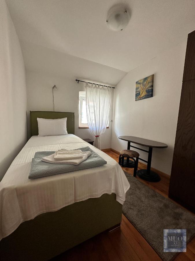 Muo 33 Apartments โกตอร์ ภายนอก รูปภาพ