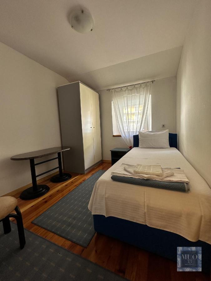 Muo 33 Apartments โกตอร์ ภายนอก รูปภาพ